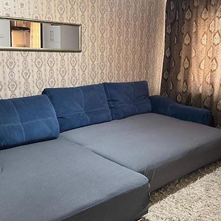 Giurgiu Garsoniera 아파트 외부 사진